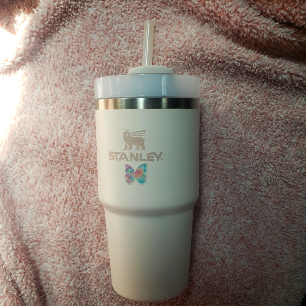 Stanley Cream Tumbler 20 Ounce with Butterfly Design